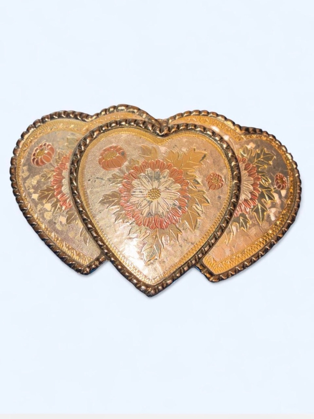 Vintage Heart-Shaped Floral Trinket belt buckle - Gold & Peach